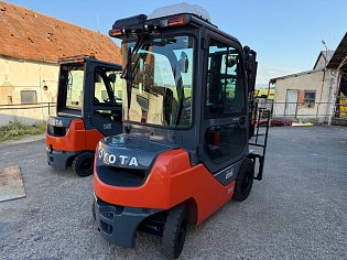 Vysokozdvižný vozík Toyota