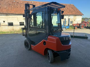 Vysokozdvižný vozík Toyota