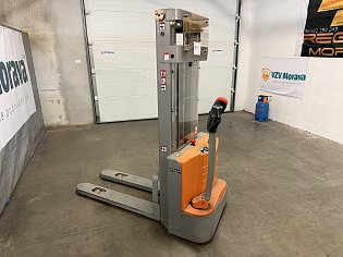 Ručně vedený vysokozdvižný vozík Still