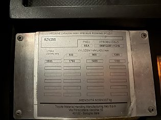 Vysokozdvižný vozík Toyota, 06-8FD25F