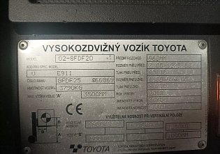 Vysokozdvižný vozík Toyota Deluxe s klimatizací