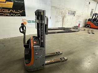 Ručně vedený vysokozdvižný vozík Still EXV12