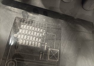 Elektrický vysokozdvižný vozík Still 50-15 s kleštěmi