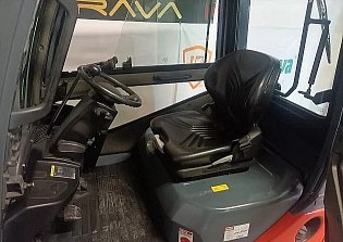 Vysokozdvižný vozík Toyota, 02-8FDF15