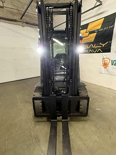 Vysokozdvižný vozík Toyota, 02-8FGJF35, LPG