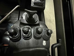 Vysokozdvižný vozík Toyota, 02-8FGJF35, LPG