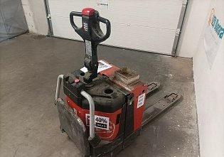 Ručně vedený nízkozdvižný vozík Toyota