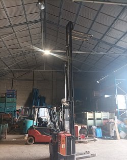 Ručně vedený elektrický vozík Toyota