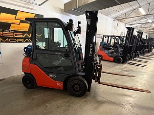 Vysokozdvižný vozík Toyota, 02-8FGF20