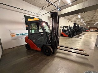 Vysokozdvižný vozík Toyota, 02-8FDF20, DIESEL