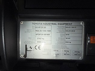 Vysokozdvižný vozík Toyota, 02-8FDF20, DIESEL