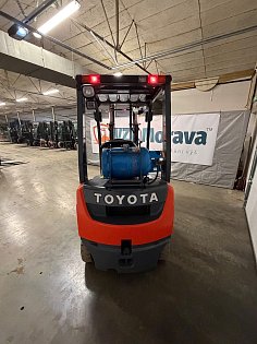 Vysokozdvižný vozík Toyota, 02-FGF15, LPG