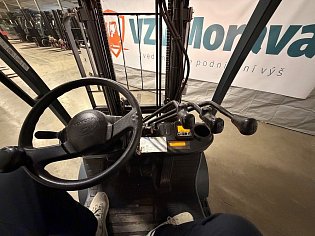 Vysokozdvižný vozík Toyota, 02-FGF15, LPG
