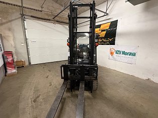 Vysokozdvižný vozík Toyota, 8FGCU25