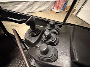 Vysokozdvižný vozík Toyota, 8FGCU25