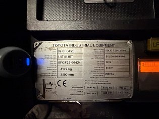 Vysokozdvižný vozík Toyota, 02-8FGF20