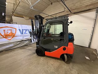 Vysokozdvižný vozík Toyota, 02-8FGF18, LPG