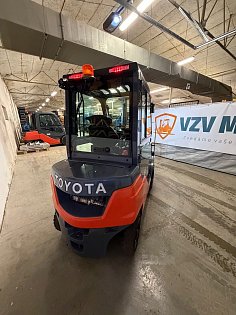 Vysokozdvižný vozík Toyota, 52-8FDF20, LPG