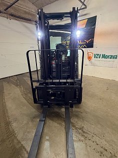 Vysokozdvižný vozík Toyota, 52-8FDF20