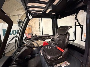 Vysokozdvižný vozík Toyota, 52-8FDF20