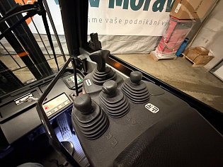 Vysokozdvižný vozík Toyota, 52-8FDF20