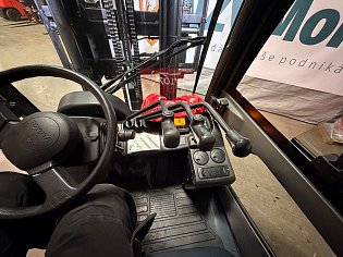 Vysokozdvižný vozík Toyota, 02-8FGF20, LPG