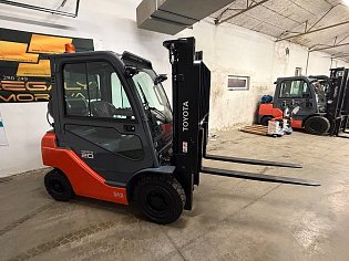 Vysokozdvižný vozík Toyota, 02-8FGF20