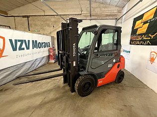 Vysokozdvižný vozík Toyota, 02-8FGF20