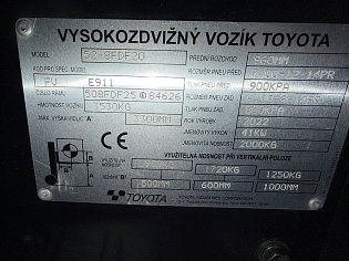 Vysokozdvižný vozík Toyota, 52-8FDF20