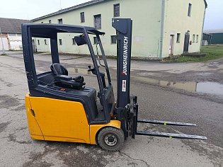 Vysokozdvižný vozík JUNGHEINRICH EFG 216k