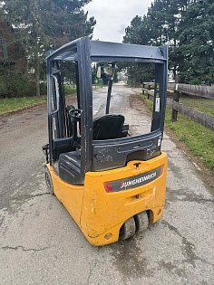 Vysokozdvižný vozík JUNGHEINRICH EFG 216k