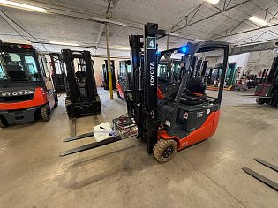 Vysokozdvižný vozík Toyota, 8FBEK18T